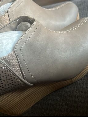 Dr. Scholl's Taupe Slip-On Wedge Sneakers